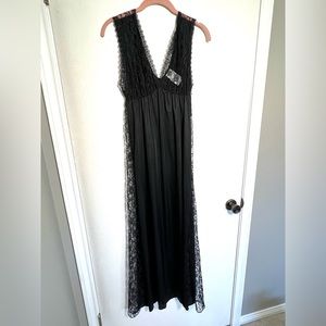 Vintage Undercover Wear Black Lace Maxi Slip Dress Nightgown Nightdress Small